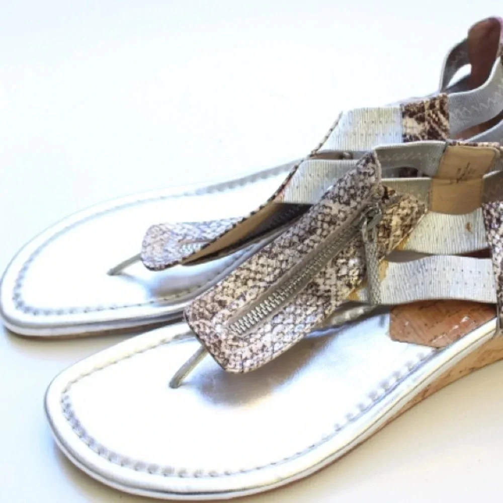 Donald J. Pliner wedges